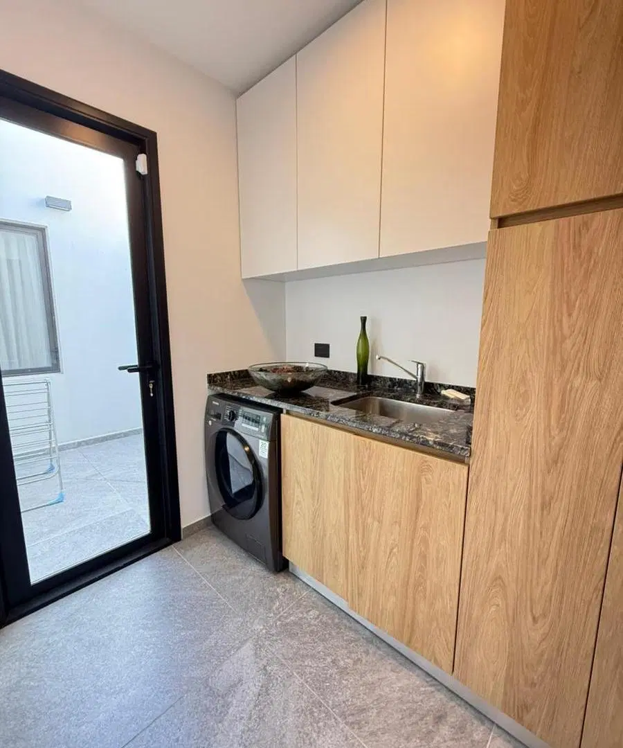 Duplex en alquiler semiamoblado en La Luisita con pileta 1