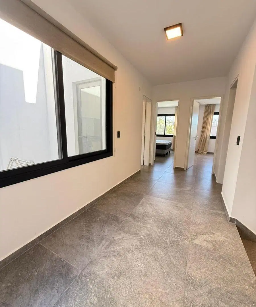 Duplex en alquiler semiamoblado en La Luisita con pileta 4