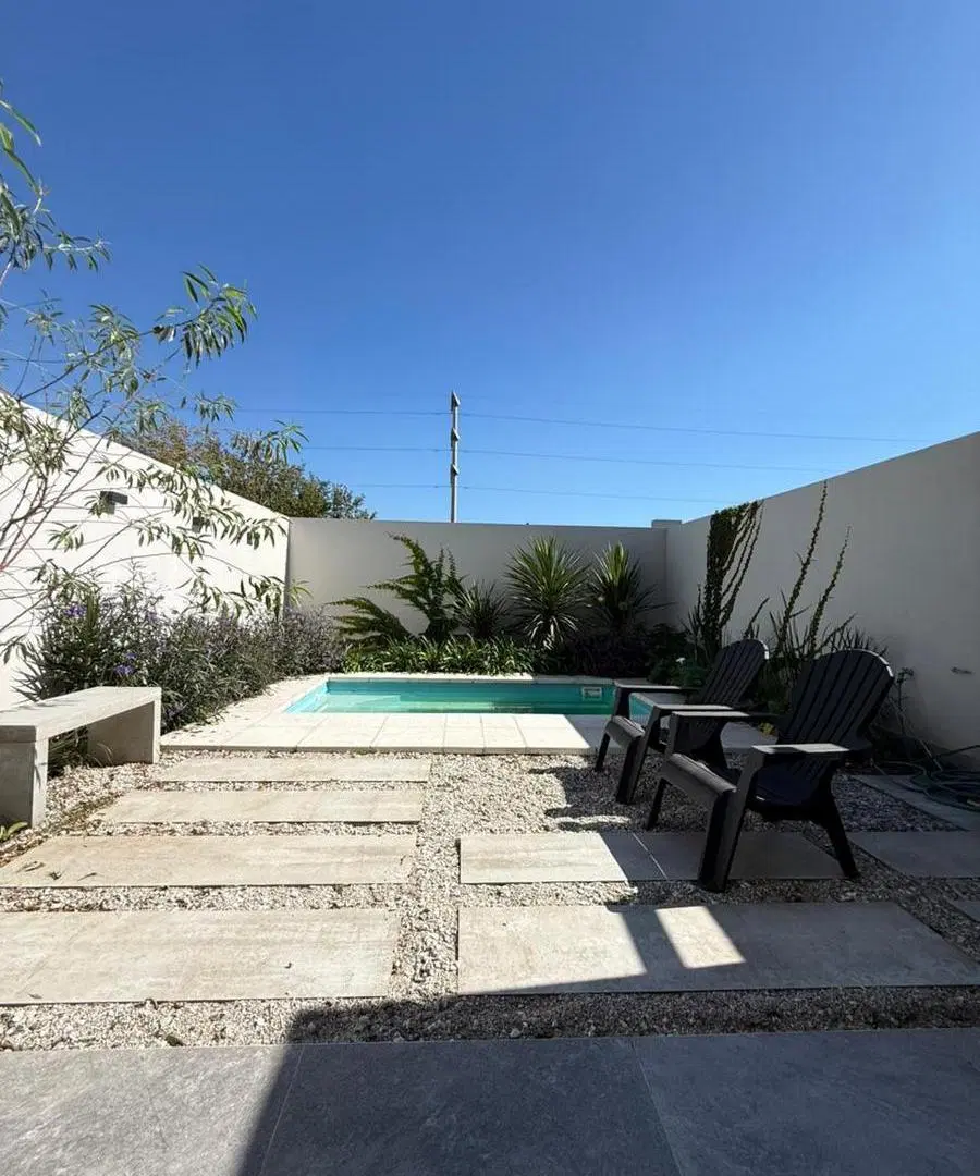 Duplex en alquiler semiamoblado en La Luisita con pileta 3