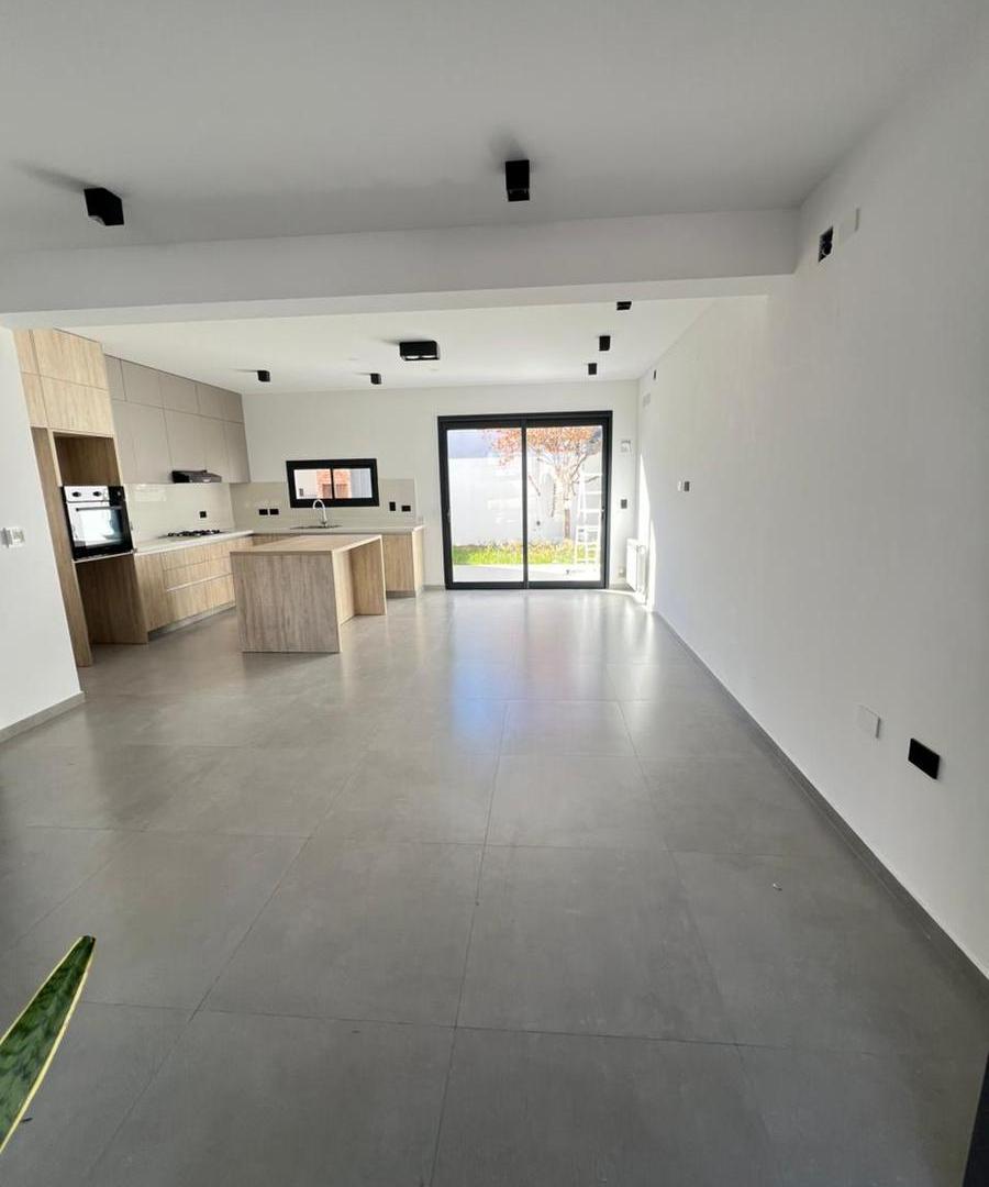 Duplex en venta dos dormitorios, Prados de Manantiales