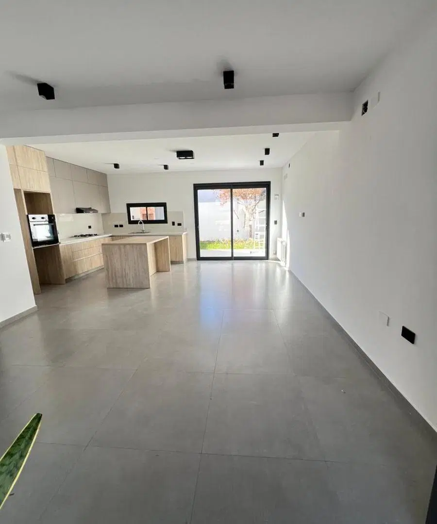 Duplex en venta dos dormitorios, Prados de Manantiales 3