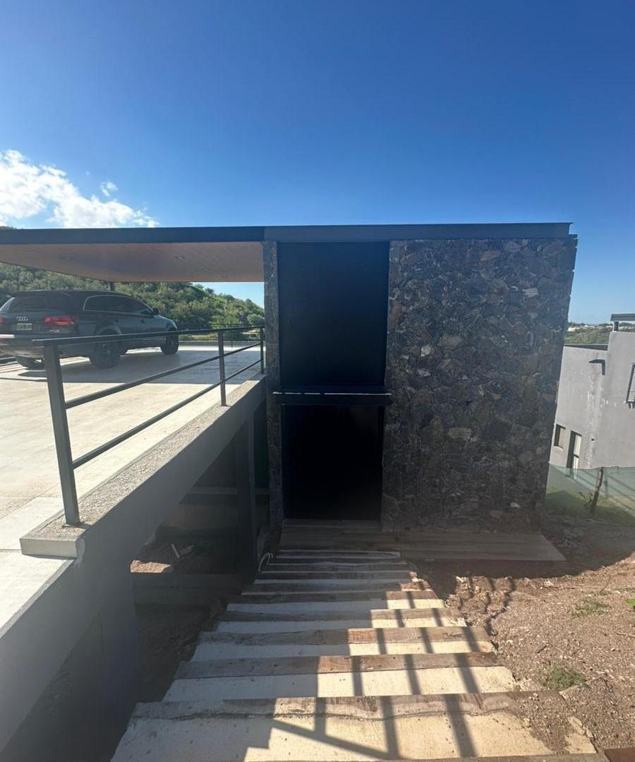 Casa en venta en la deseada