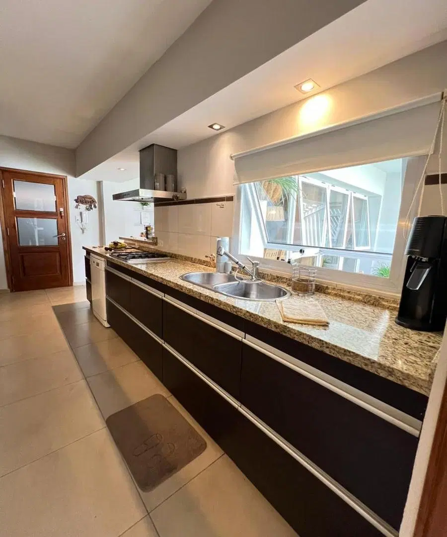 Casa en alquiler 3 dorm barrio Jardin con Quincho y Pileta 3
