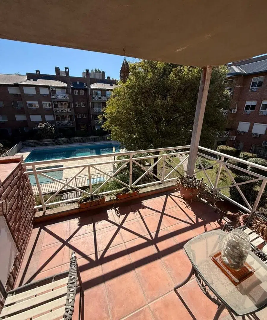 Departamento en alquiler 2 dorm en Barrio Jardin 5