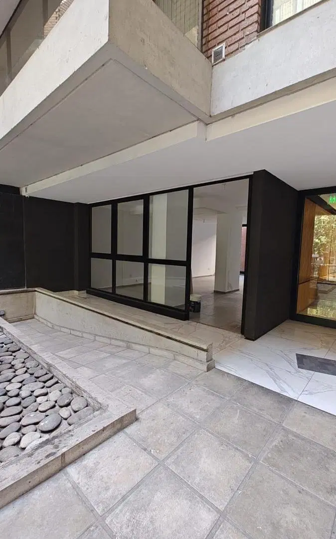 Oficina en Venta con patio y cocina en Nueva Córdoba 8