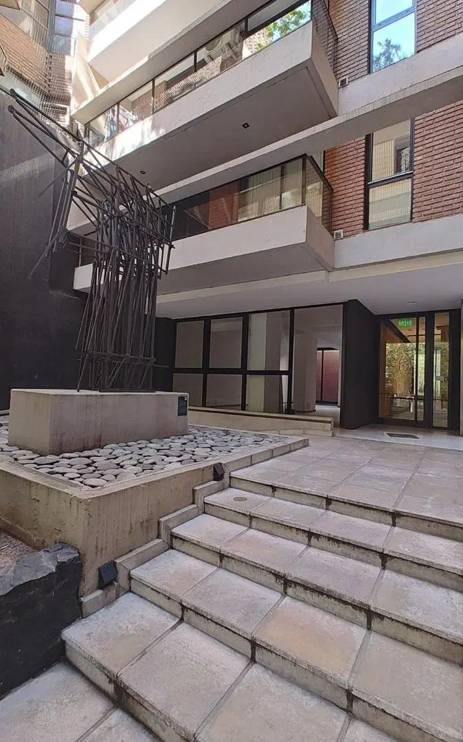 Oficina en Venta con patio y cocina en Nueva Córdoba 4