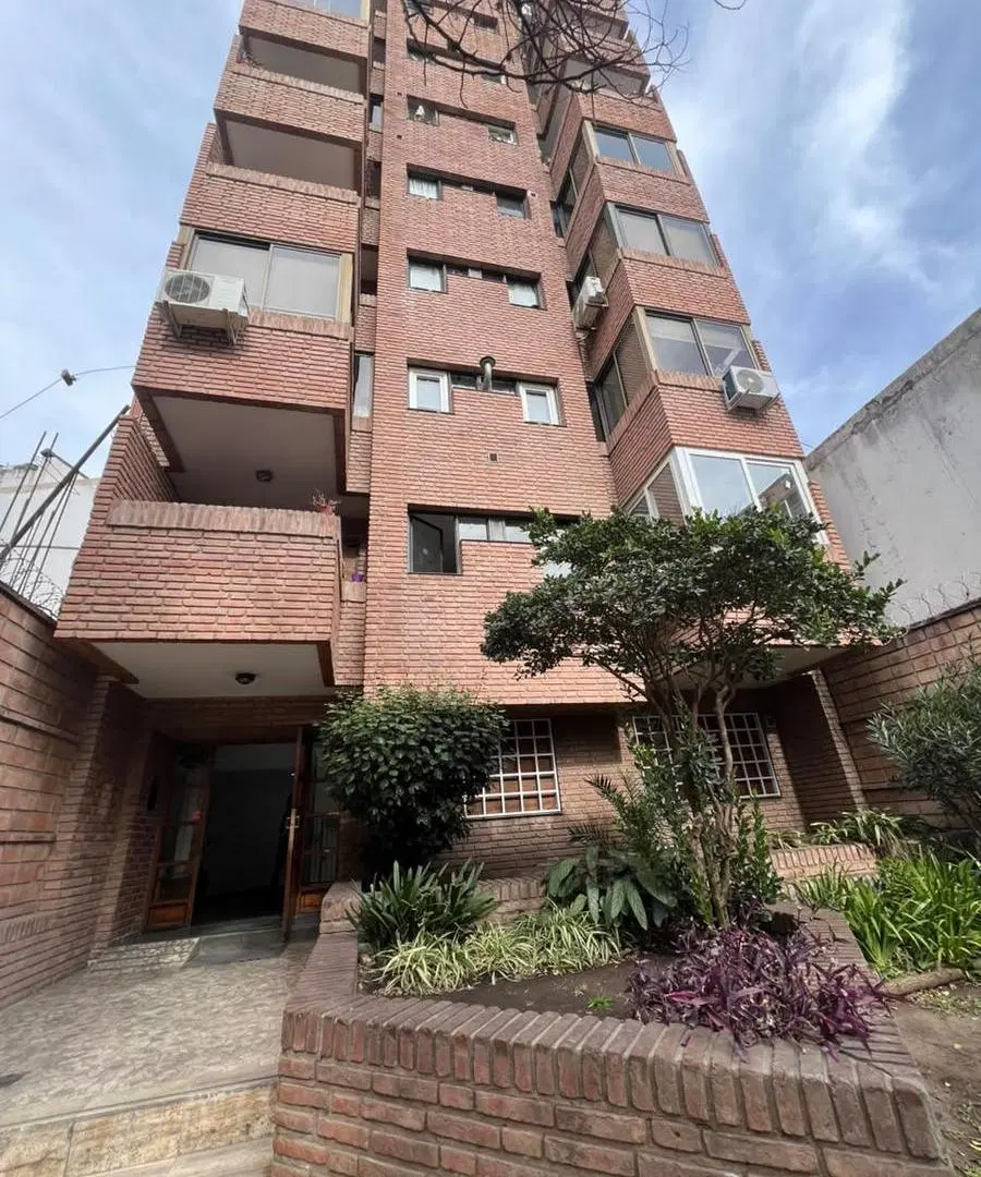 Departamento en alquiler, dos dormitorios, Nueva Córdoba 2