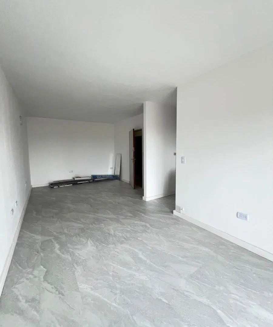 Departamento de un dormitorio, balcon con vista al parque sarmiento, nueva córdoba 5