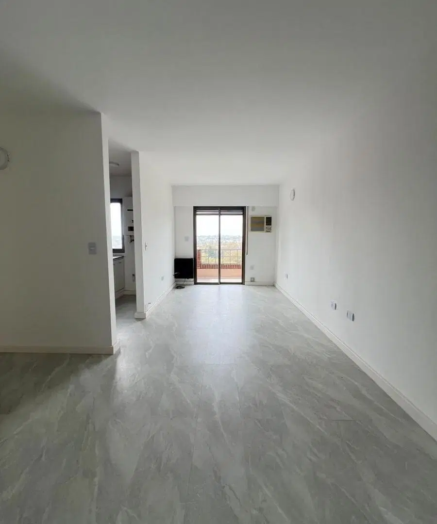 Departamento de un dormitorio, balcon con vista al parque sarmiento, nueva córdoba 4