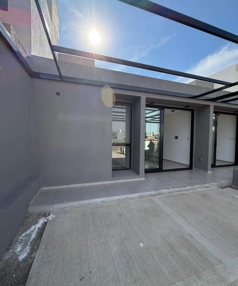Duplex 2 dorm en Planta Baja en Colinas de Manantiales 1