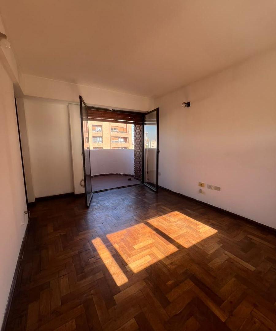 Foto de Departamento de 1 dorm en alquiler con balcon Alberdi, imagen 1