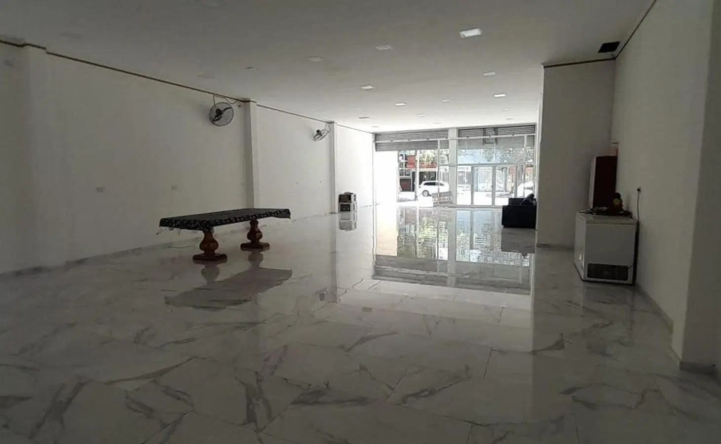 Mendoza 487. Local Comercial 3