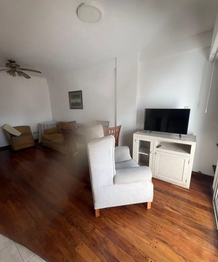 Alquiler departamento 44e/8 y 9 1 dormitorio con balcón 3