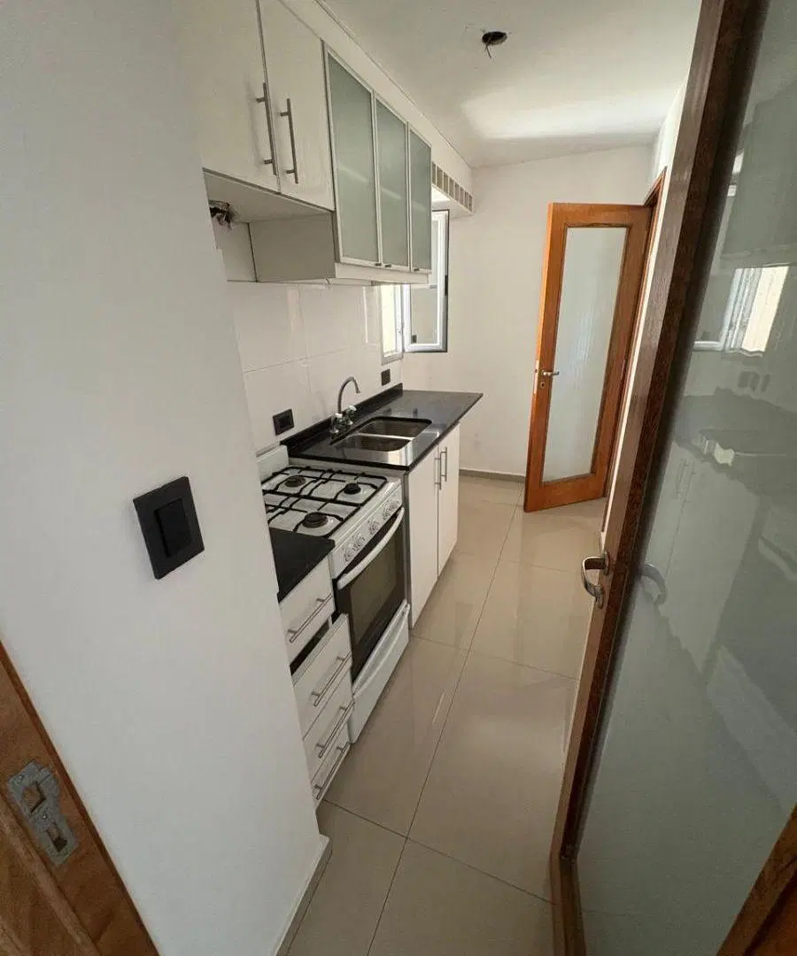 Departamento de un dormitorio en Alquiler con Balcón 1