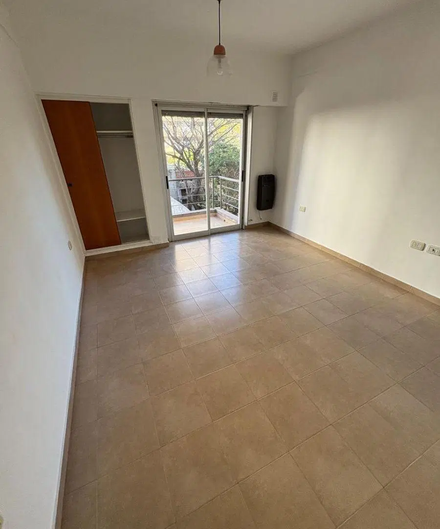 Monoambiente en alquiler en calle 57 18 y 19 3
