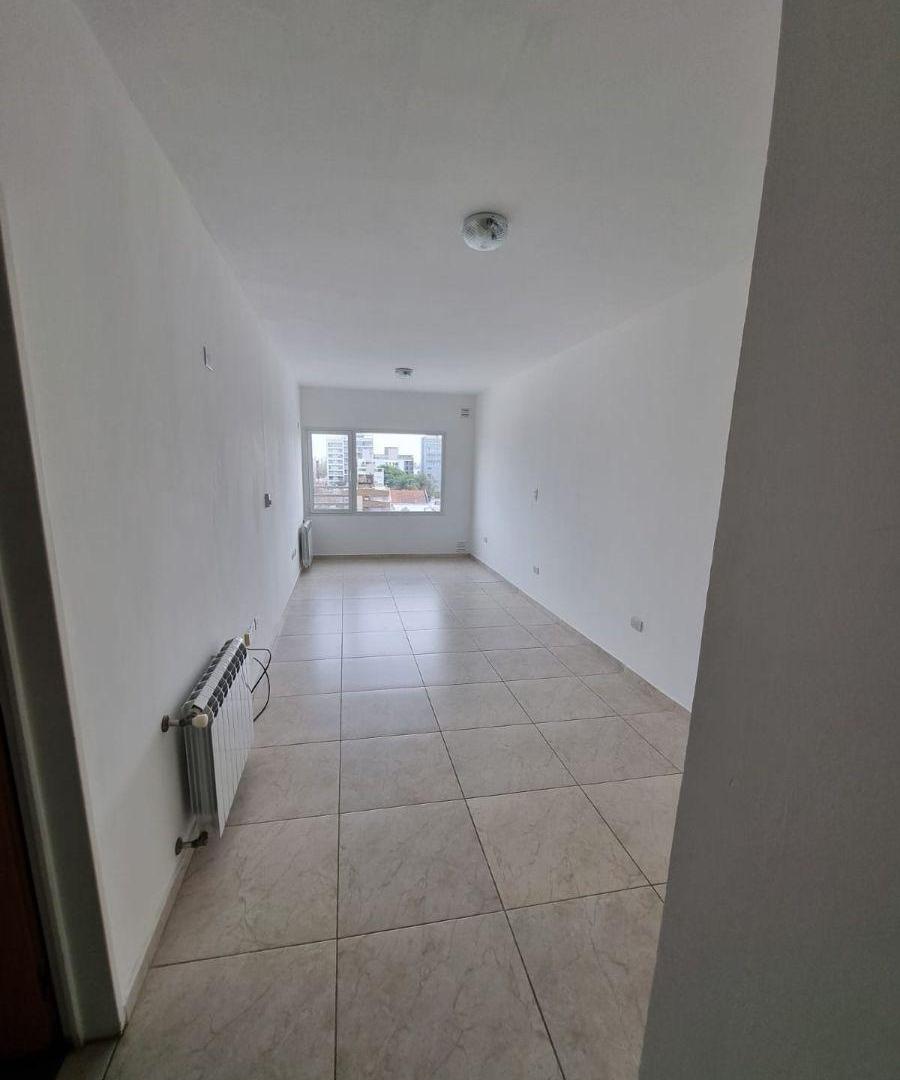 Foto de Monoambiente contrafrente en Alquiler. 40 e/ 5 Y 6, imagen 5