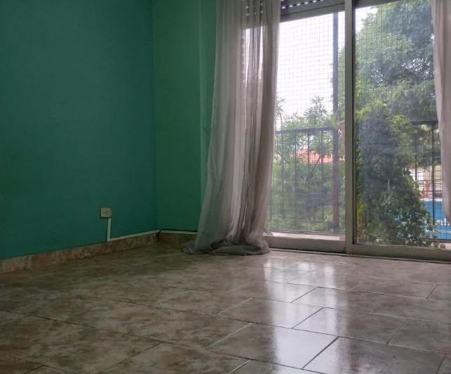 Departamento cuatro ambientes en Villa Ortuzar 5