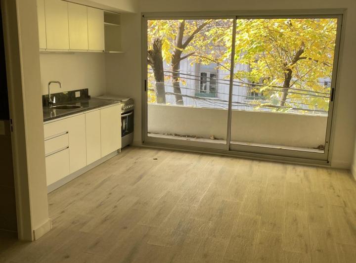 Hermoso monoambiente en Almagro 2