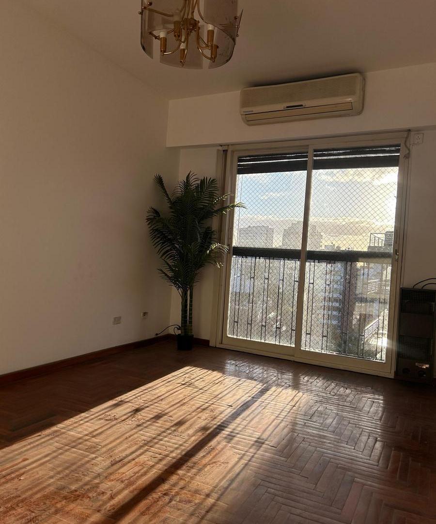Foto de Gran departamento tres ambientes en Villa del Parque, imagen 1