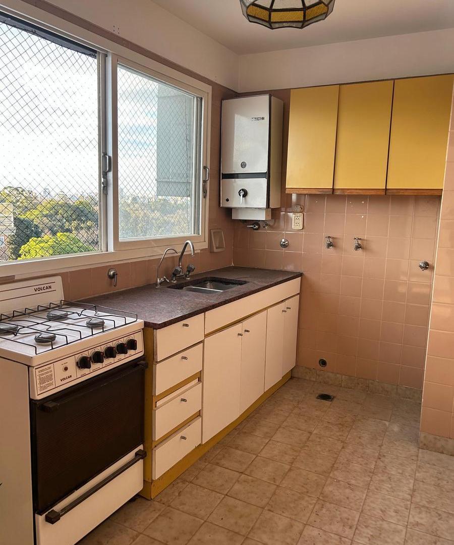 Foto de Gran departamento tres ambientes en Villa del Parque, imagen 2
