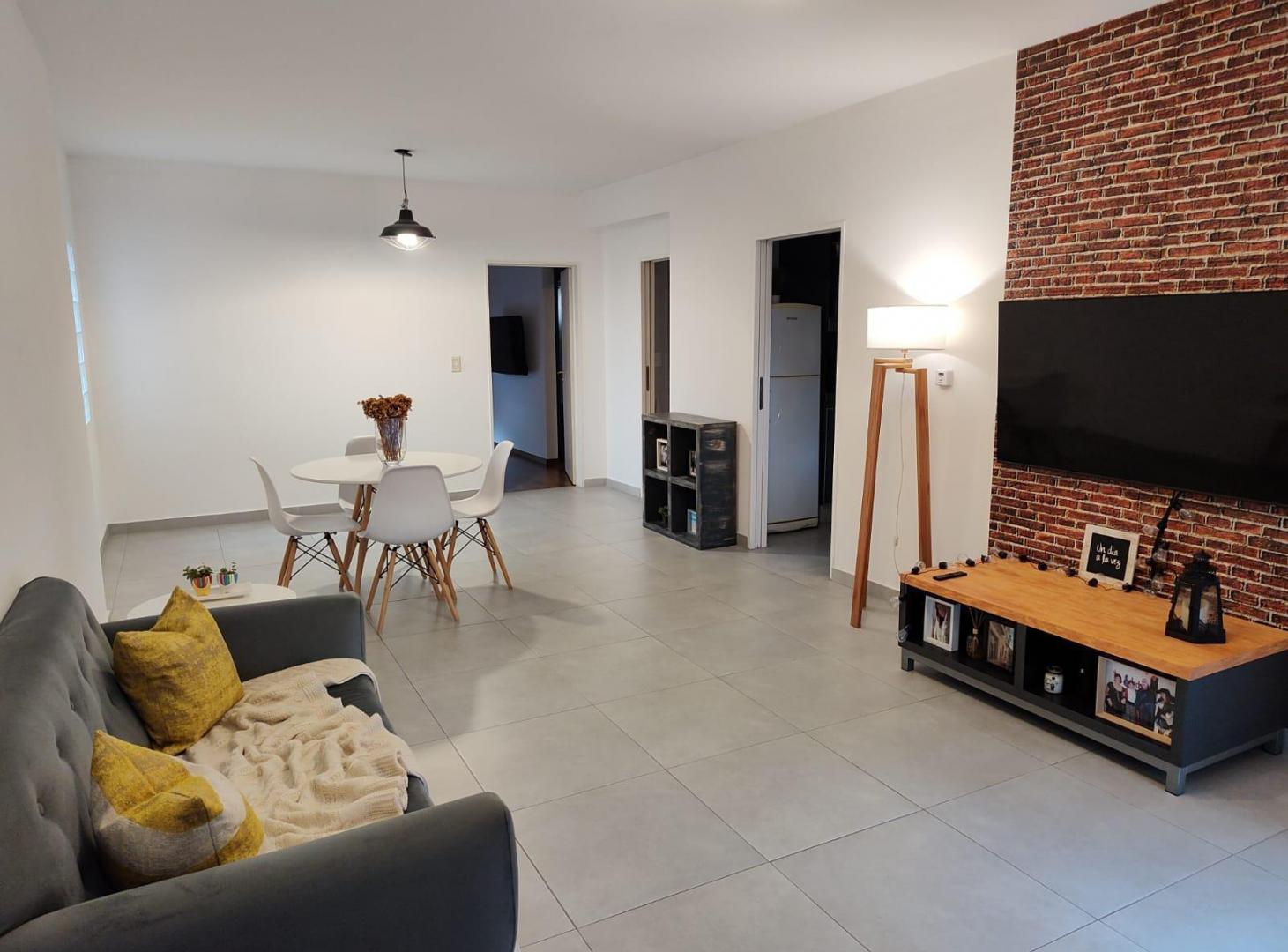 Foto de Departamento amplio dos ambientes en Villa Urquiza, imagen 2