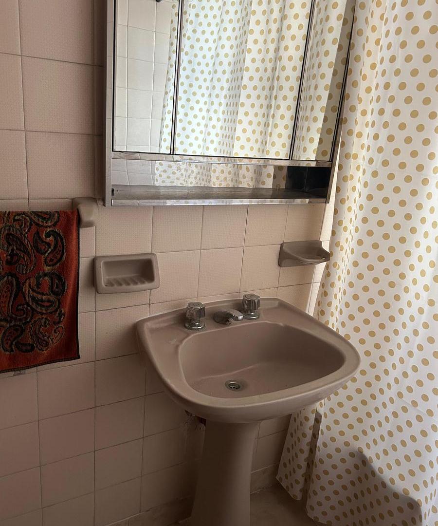 Foto de Gran departamento tres ambientes en Villa del Parque, imagen 2