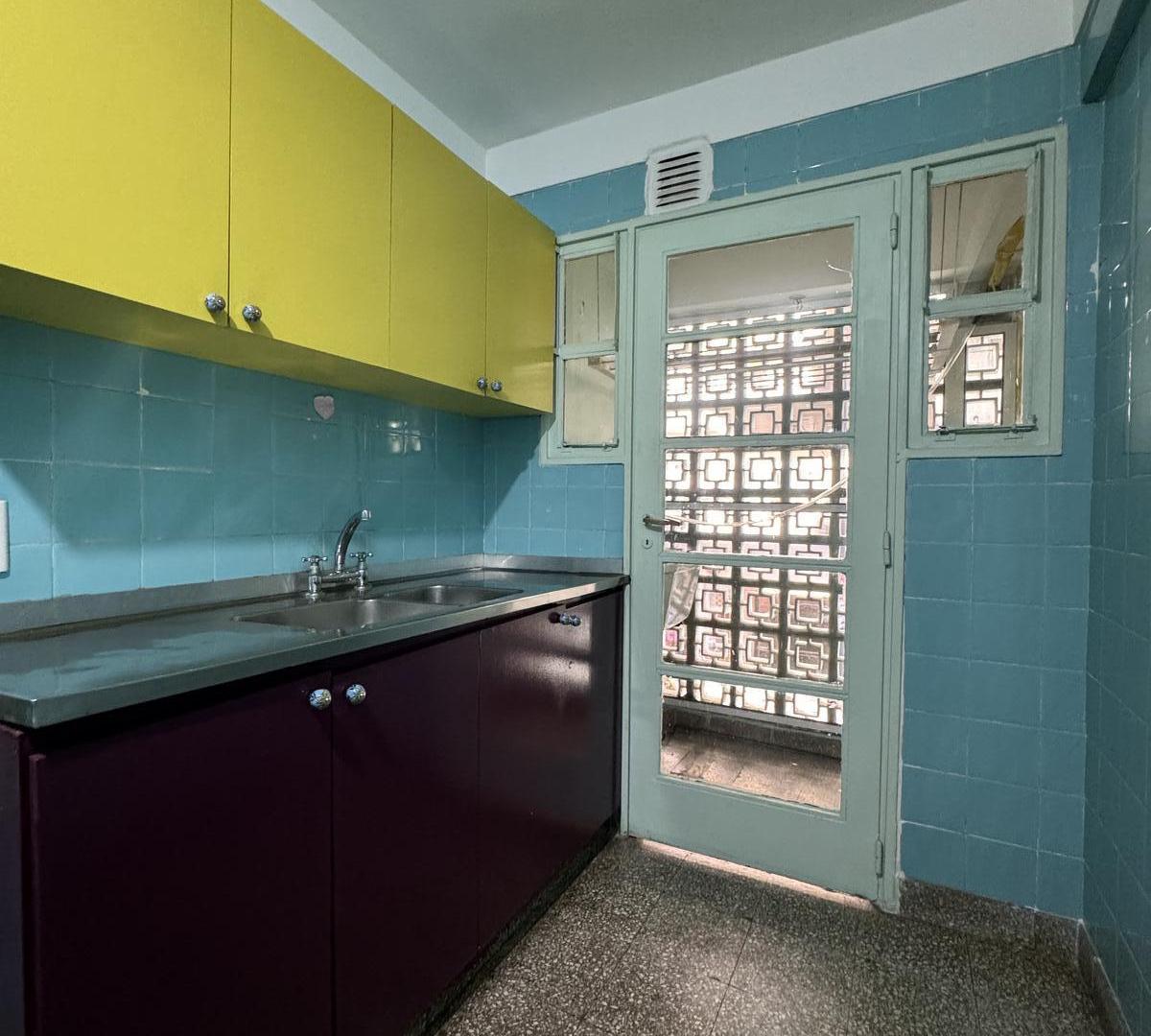 Foto de Hermoso departamento tres ambientes en Recoleta, imagen 2