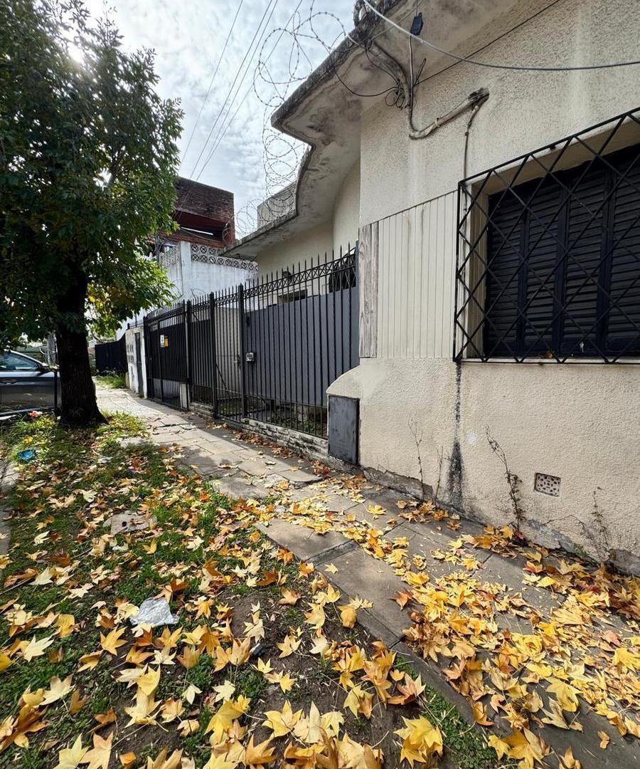 Foto de Casa con Patio en Castelar, Aristobulo del Valle al 300, imagen 4