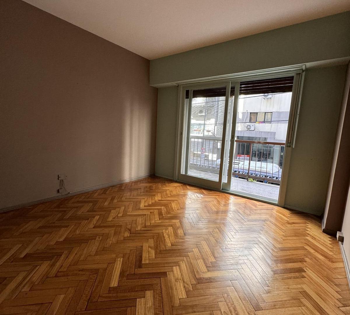Foto de Hermoso departamento tres ambientes en Recoleta, imagen 2