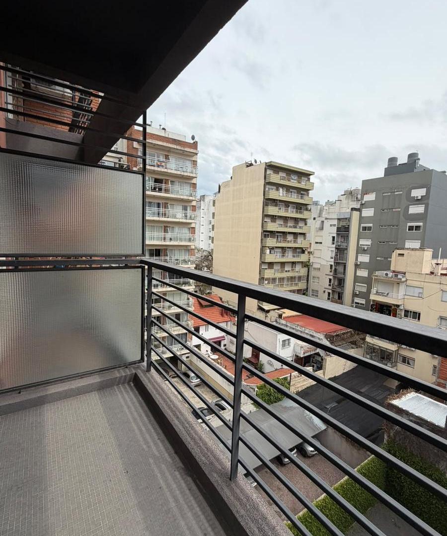 Foto de Departamento Dr. Pedro Ignacio Rivera al 4800, imagen 3