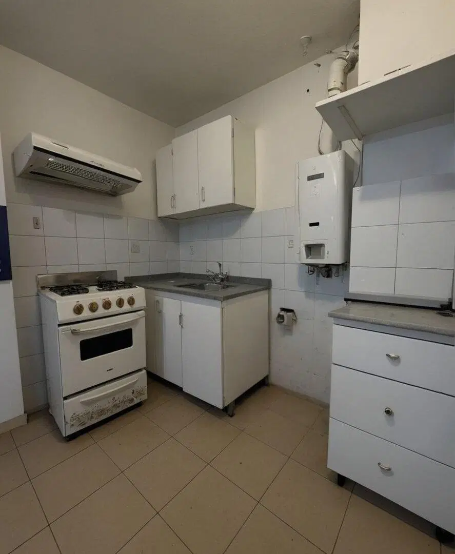 Departamento 2 Dormitorios con Balcón en Alquiler - Centro 4