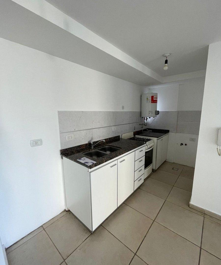 Foto de Departamento 1 Dormitorio con balcón - Barrio Alto Alberdi, imagen 4