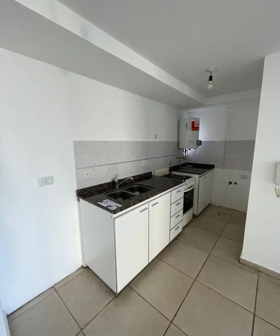 Departamento 1 Dormitorio con balcón - Barrio Alto Alberdi 4