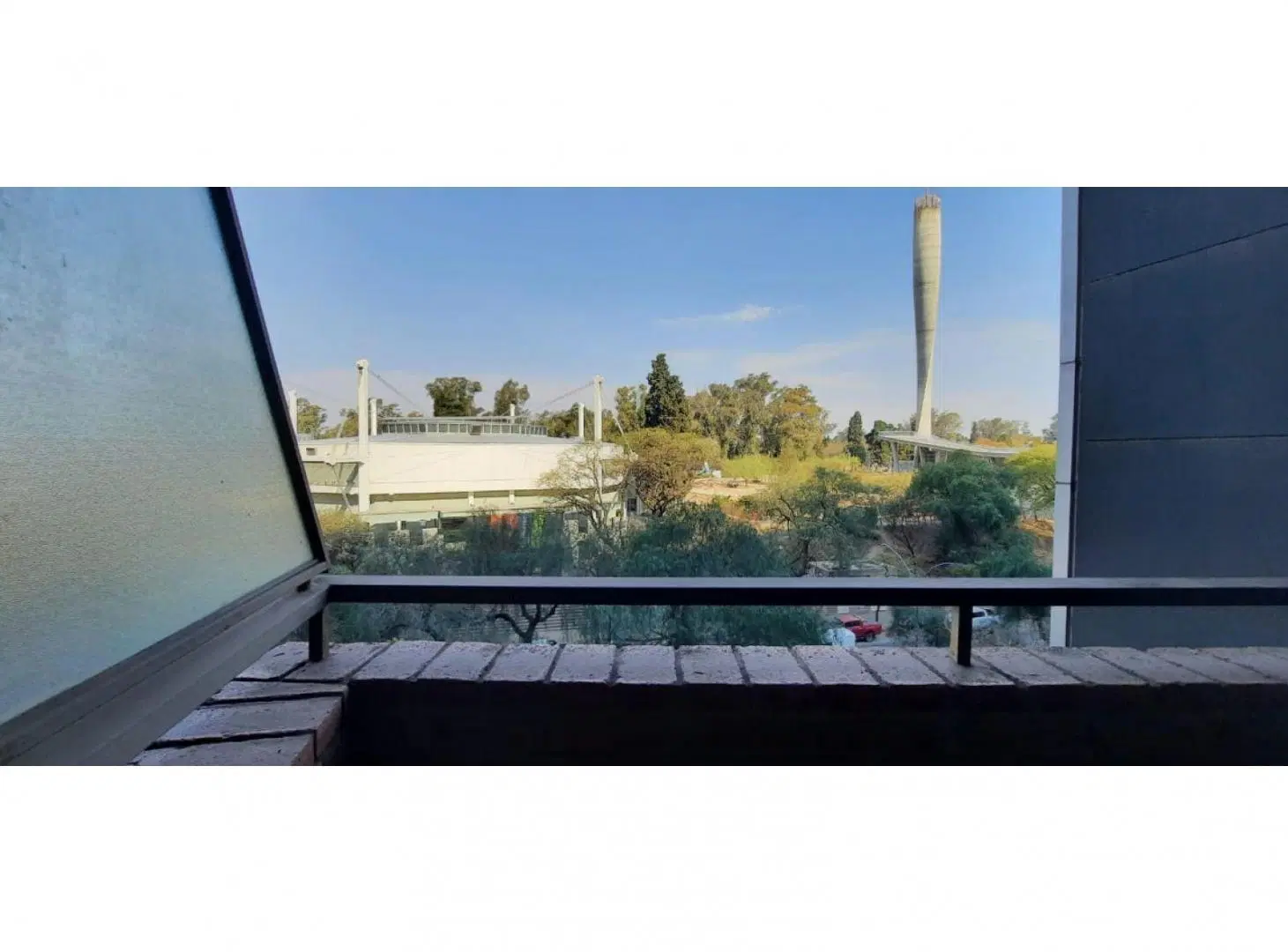 Duplex 2 Dormitorios Amoblado con Doble Balcon Frente al Parque Sarmiento Nueva Cordoba 4