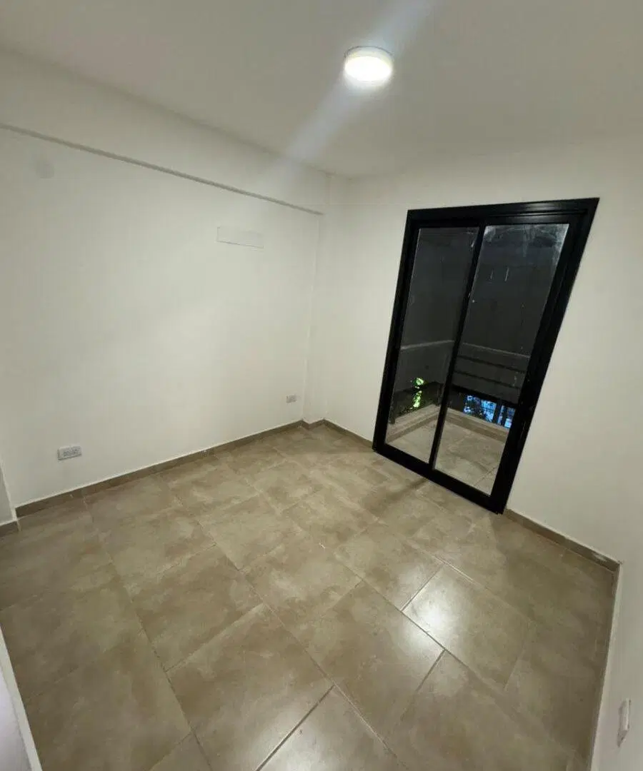 Departamento 2 Dormitorios con Balcon a Estrenar - B° Alberdi 5