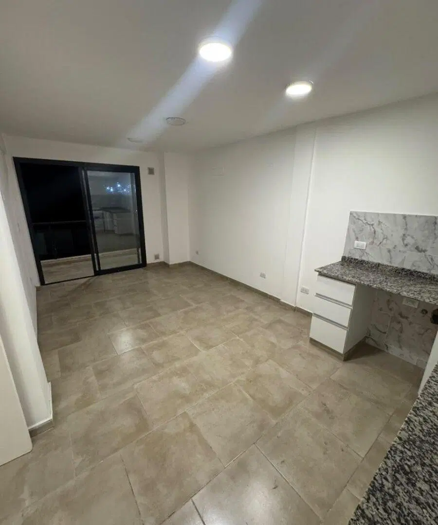 Departamento 2 Dormitorios con Balcon a Estrenar - B° Alberdi 2