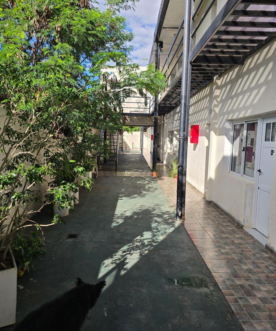 Departamento en alquiler de un dormitorio con cochera en Oro Verde