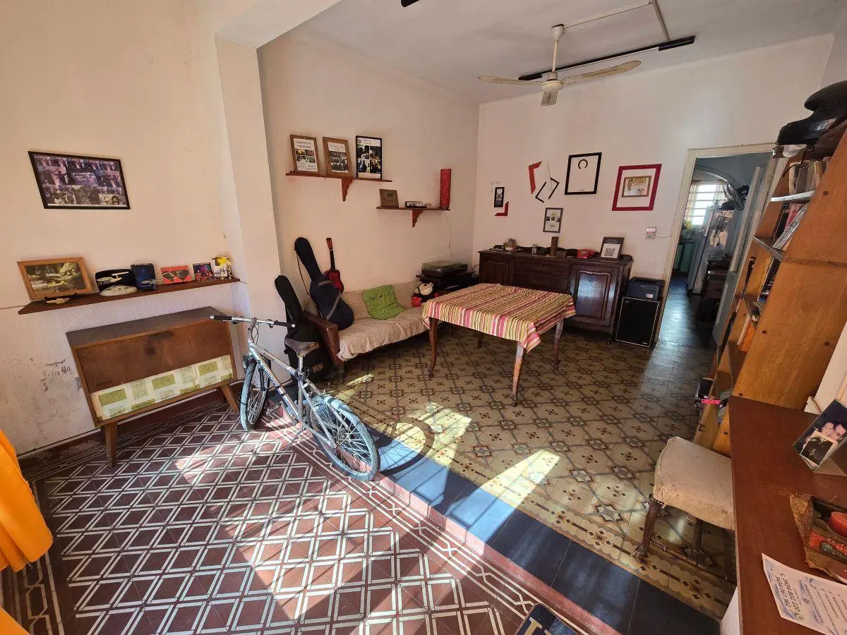 Casa en Alfredo Nux Paraná de 4 dormitorios mas departamento con dos cocheras 4
