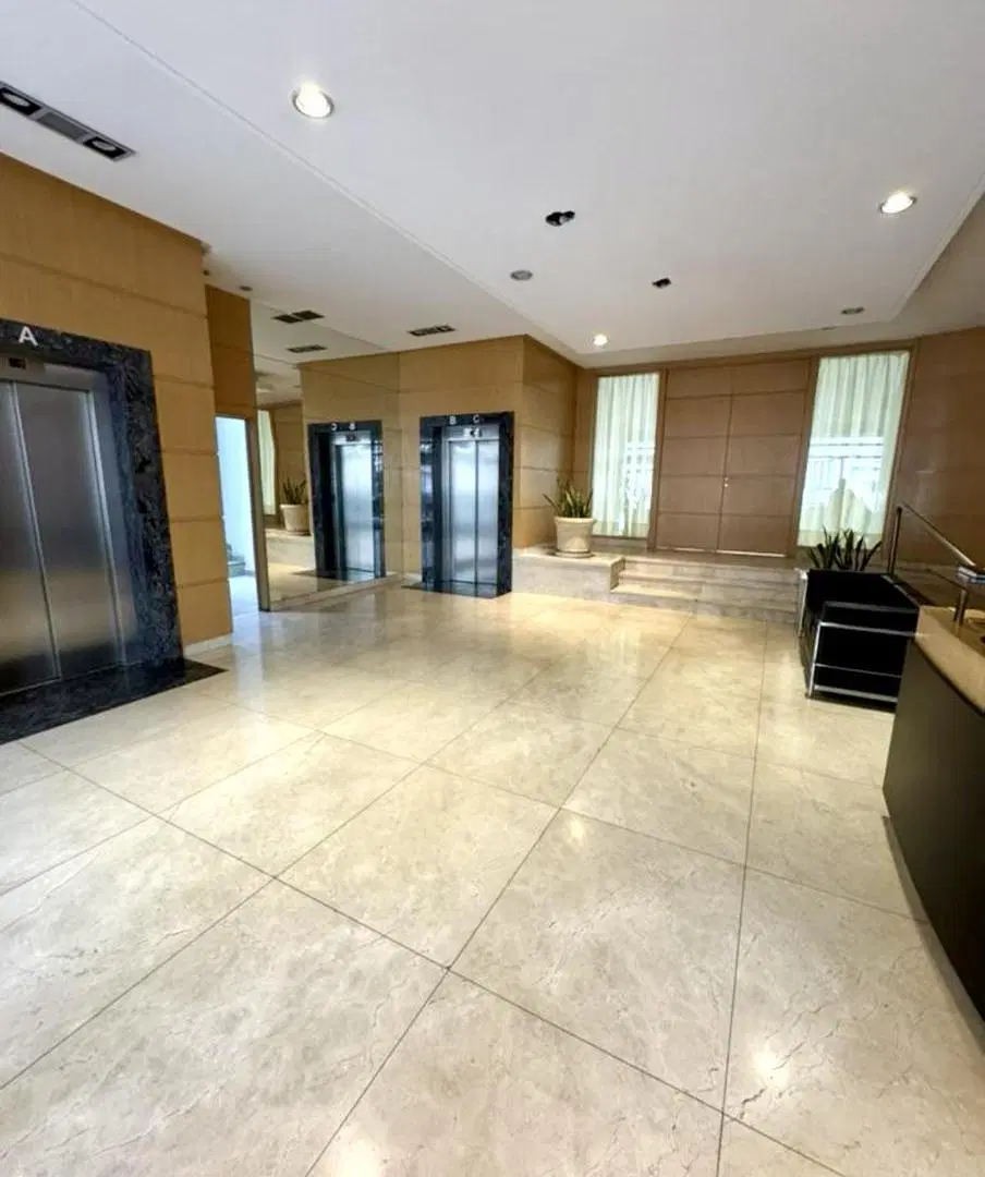 Venta de departamento cuatro ambientes en Palermo Chico 8