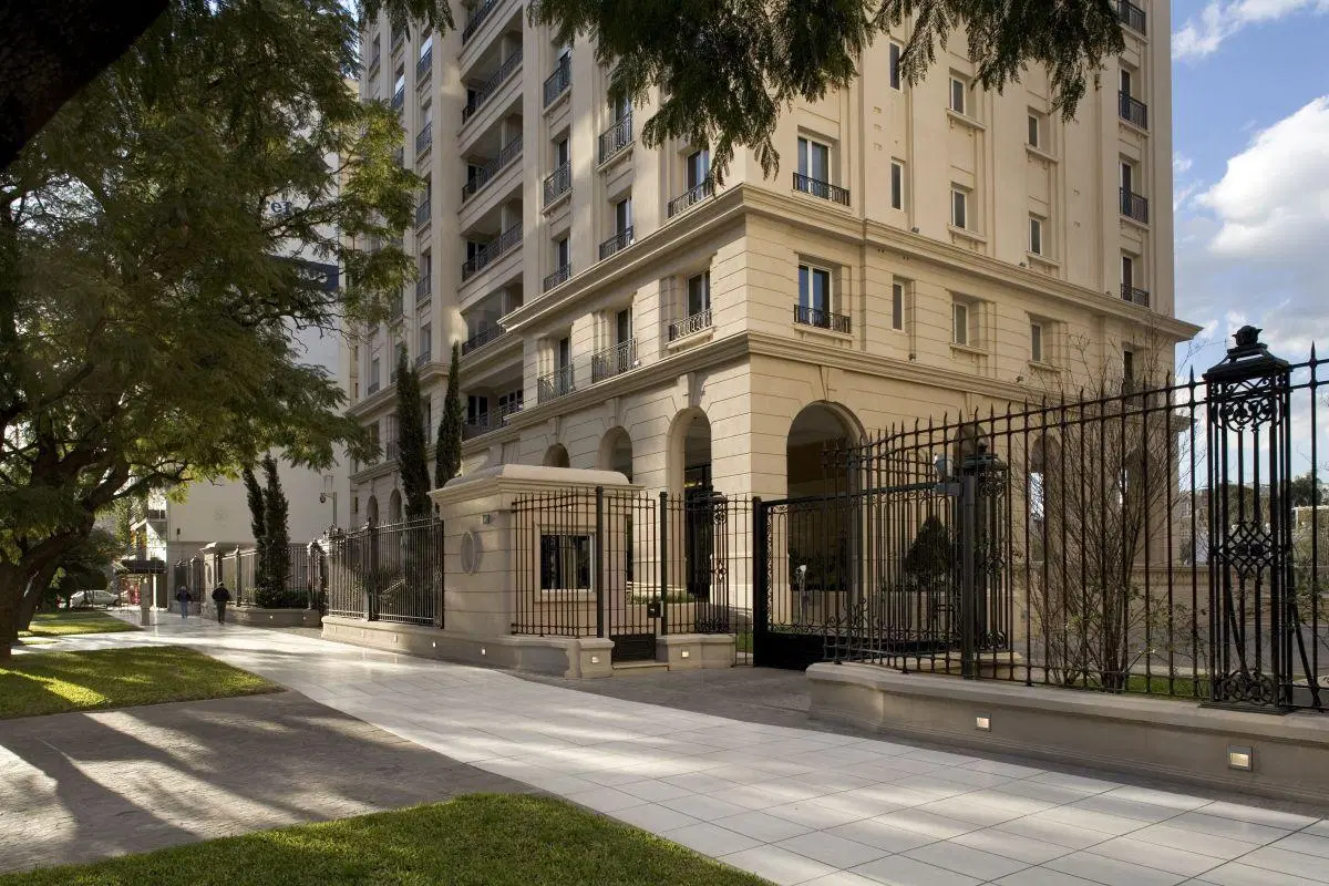 Ed. Grand Bourg 4 dorms dep 2 coch Amenities VENTA y ALQ 5