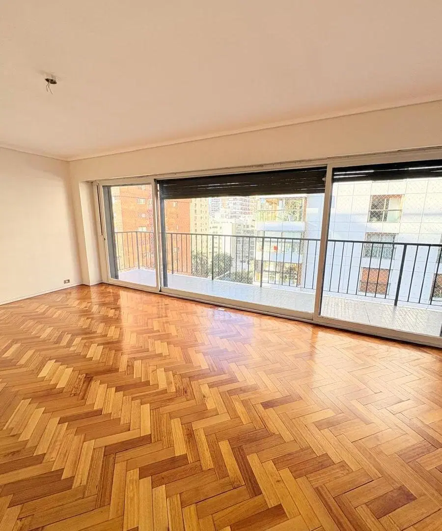 Departamento piso entero en venta en torre y en esquina en Barrancas de Belgrano, excelente plano y 2