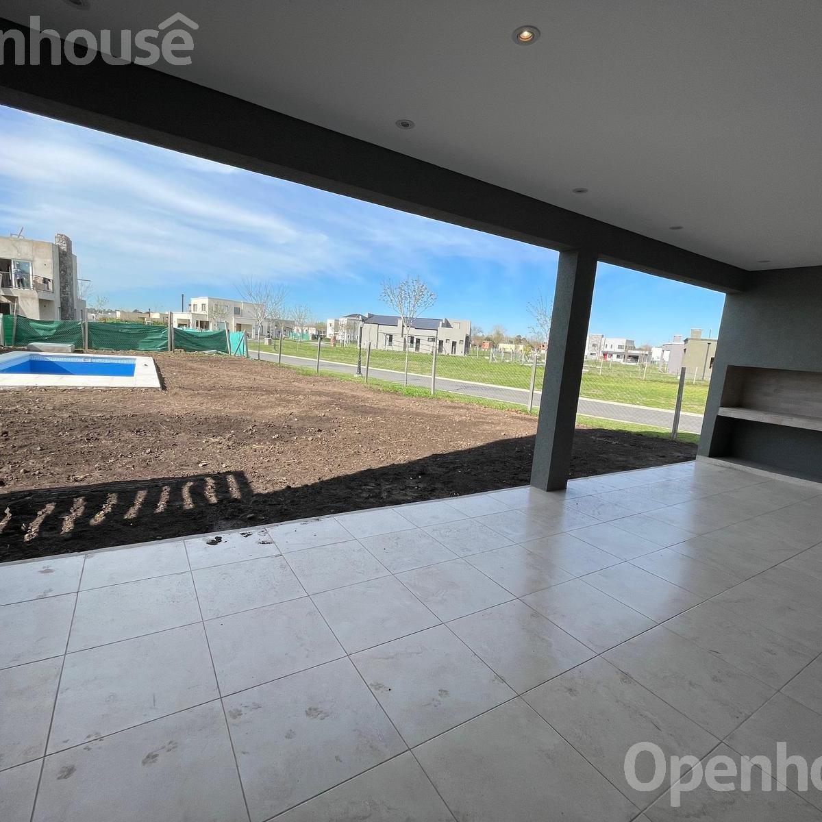 Impecable Casa en Barrio San Pablo 3