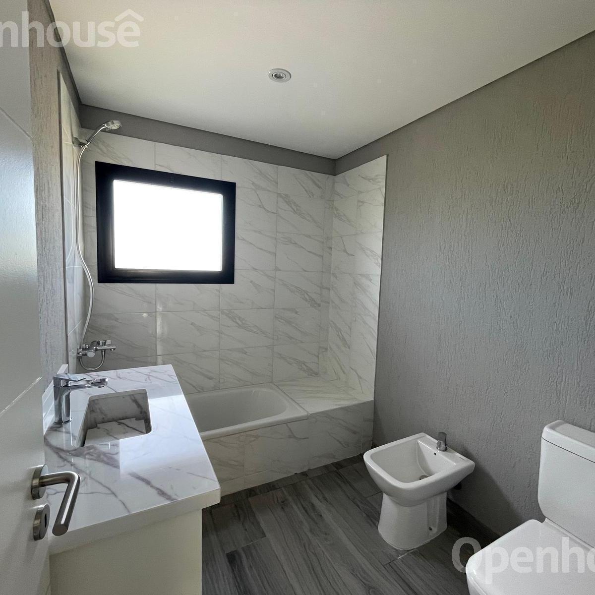 Impecable Casa en Barrio San Pablo 4