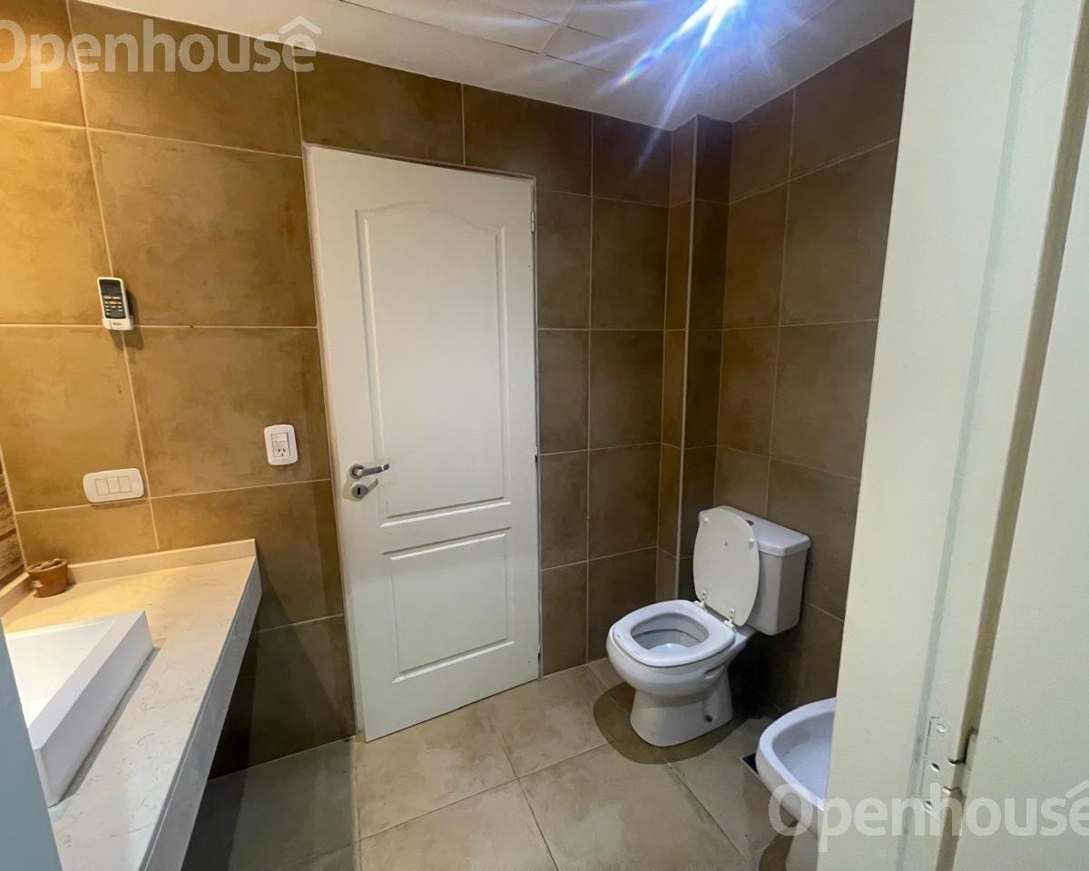 VENTA DEPARTAMENTO 4 AMBIENTES. EXCELENTE UBICACION KM 50 A METROS DE PANAMERICANA.