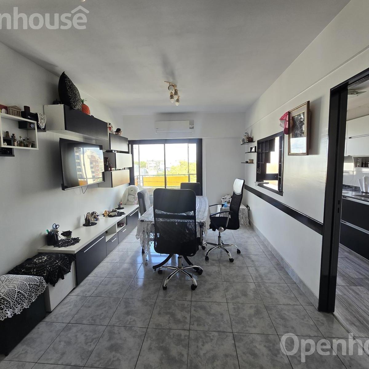 Venta Departamento 3 Ambientes con Balcon y Cochera en Velez Sarsfield 1