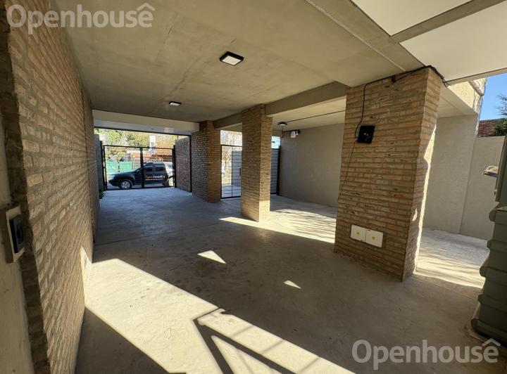 ALQUILER-EXCELENTE DEPTO 2 AMB CON COCHERA Y PATIO PRIVADO-200M ESTACION PILAR 3