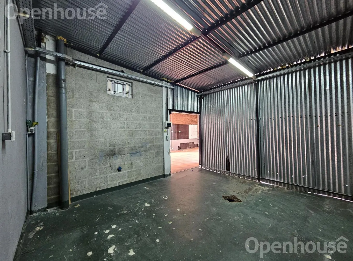 Propiedad Comercial ideal ideal Oficinas o Estudio. 4