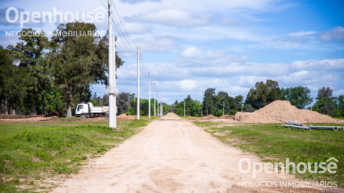 Foto de VENTA LOTE 1500 M2 EN BARRIO PARQUE ROBLES. PARADA ROBLES, imagen 2
