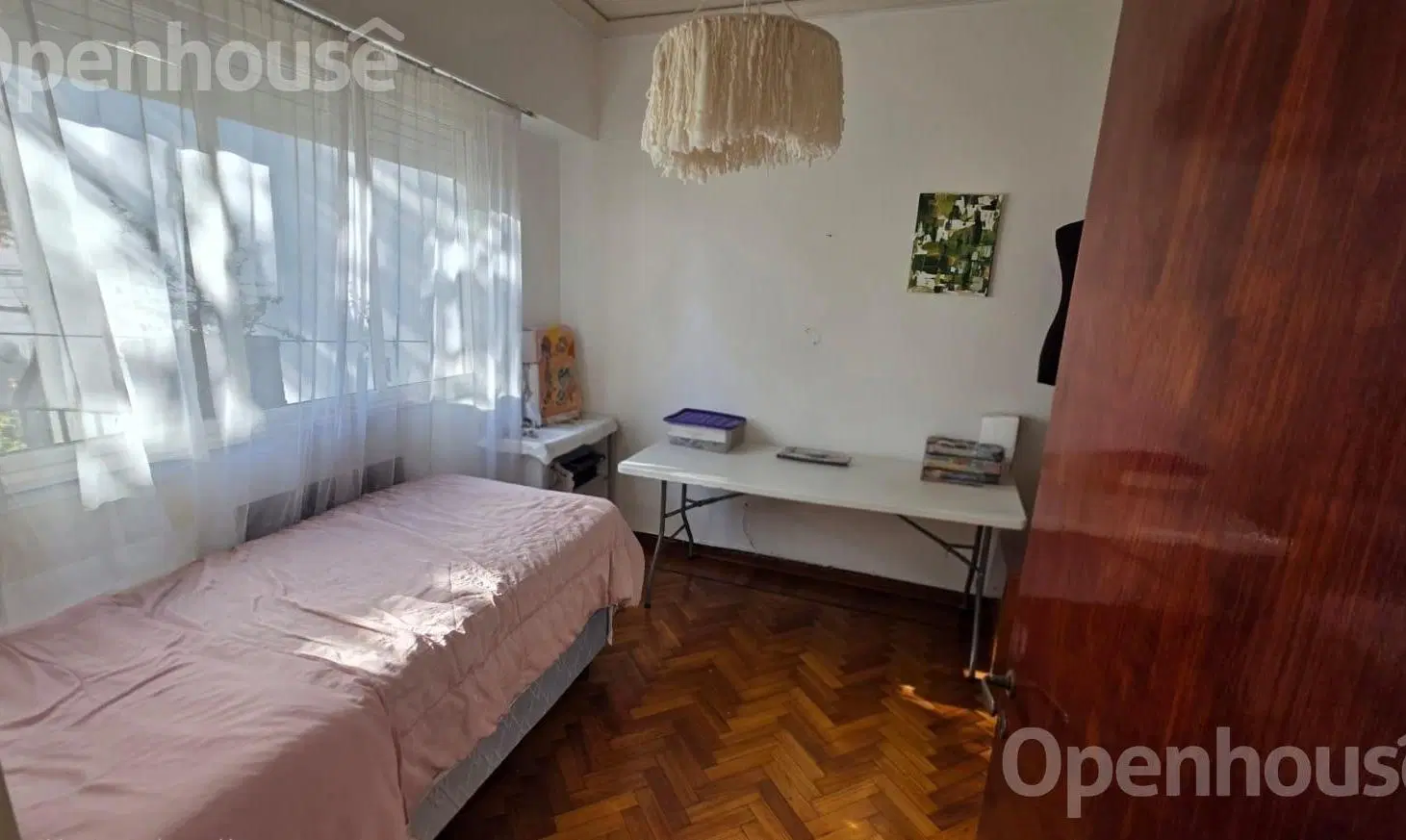 Venta casa 4 ambientes con cochera, parque y piscina en Florida 3