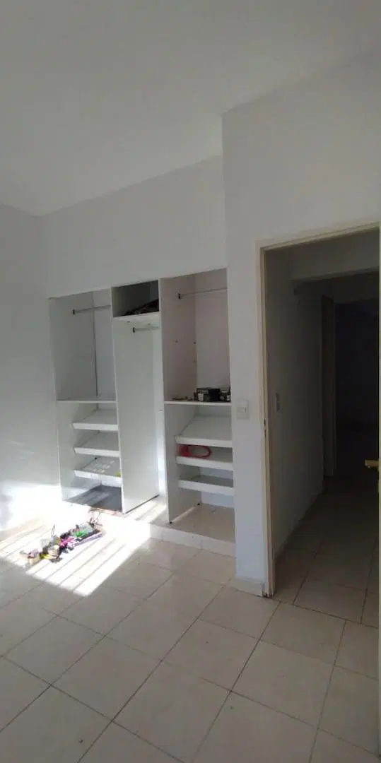 Departamento en alquiler Villa Morra Pilar 5